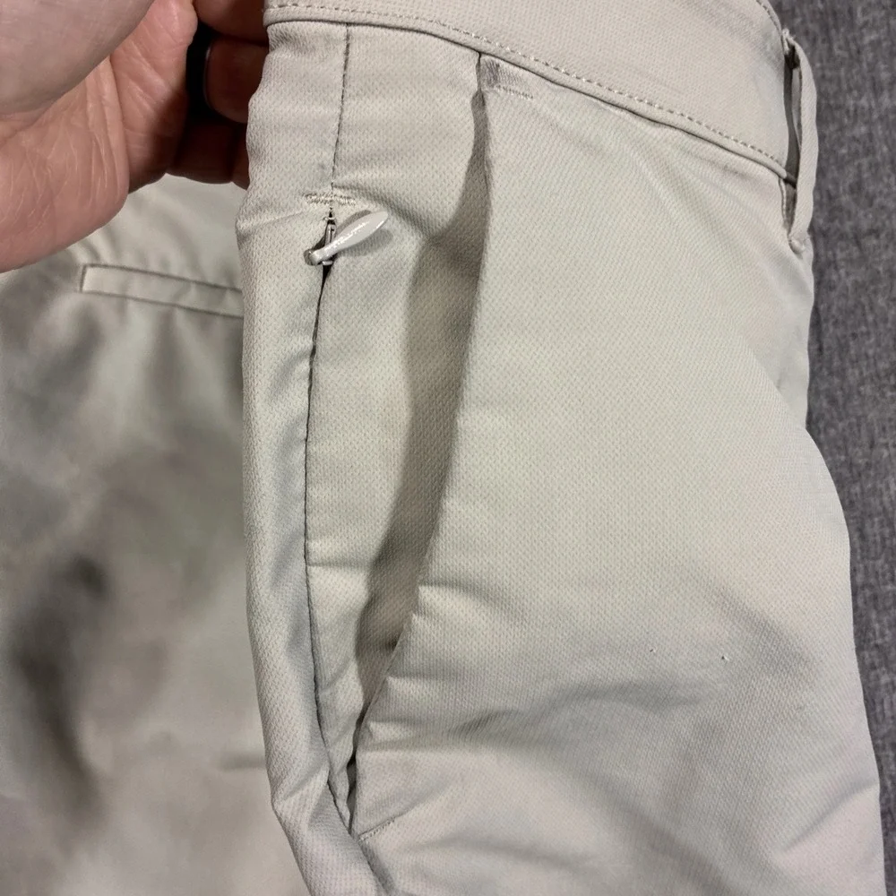 Banana Republic Core Temp Chino Pants Mens 34x32 Beige Slim Fit Performance